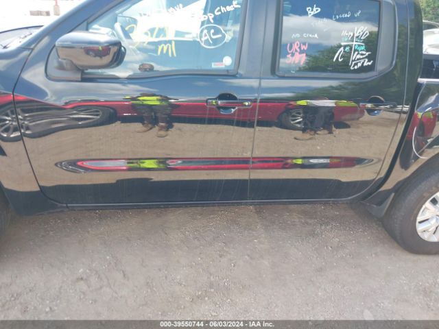 1N6ED1EKXNN669376 Nissan Frontier Sv 4x4