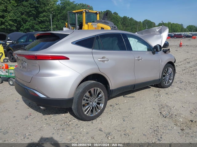 Toyota Venza Limited 2023 JTEAAAAHXPJ120738 Image 4
