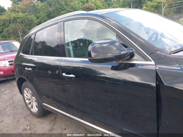 WA1CFAFP2FA090495 Audi Q5 2.0t Premium