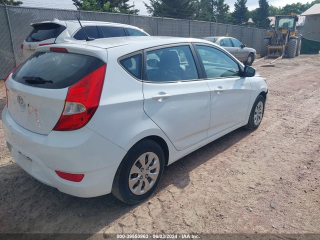 Hyundai ACCENT SE 2017 KMHCT5AE4HU343857 Image 4