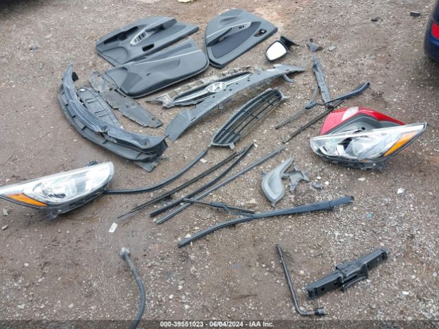 KMHCT5AEXHU344057 Hyundai ACCENT SE