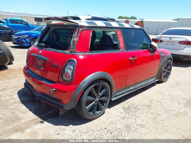 2005 MINI COOPER S WMWRE33475TD97141 Photo 3