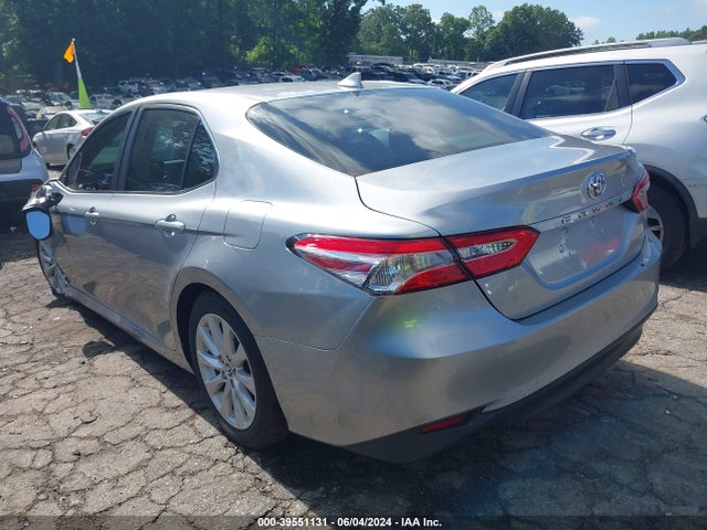 Toyota CAMRY LE 2020 4T1L11AK7LU874726 Image 3
