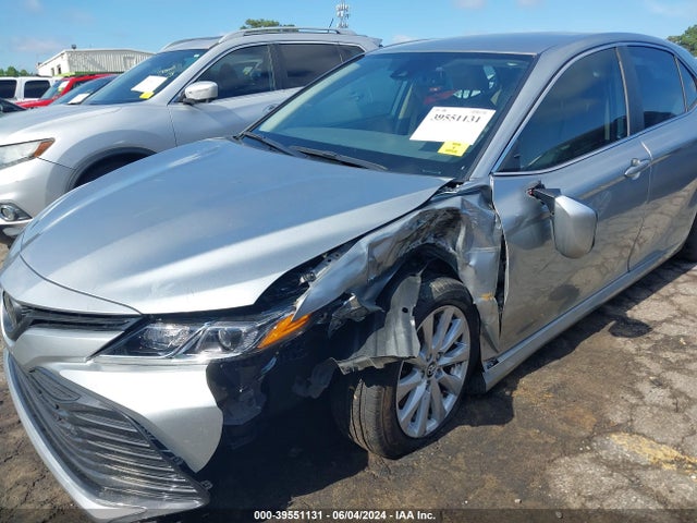 Toyota CAMRY LE 2020 4T1L11AK7LU874726 Image 6