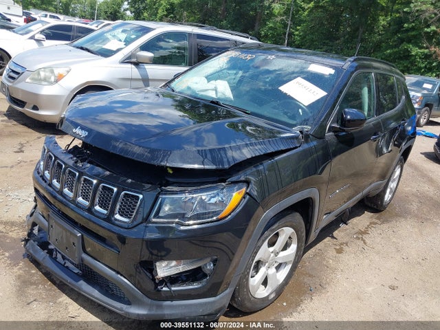 Jeep Compass Latitude 4x4 2019 3C4NJDBB4KT593988 Image 2