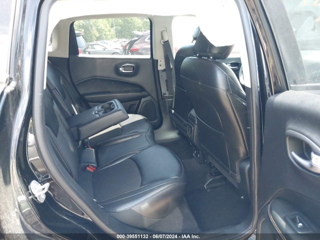 Jeep Compass Latitude 4x4 2019 3C4NJDBB4KT593988 Image 8