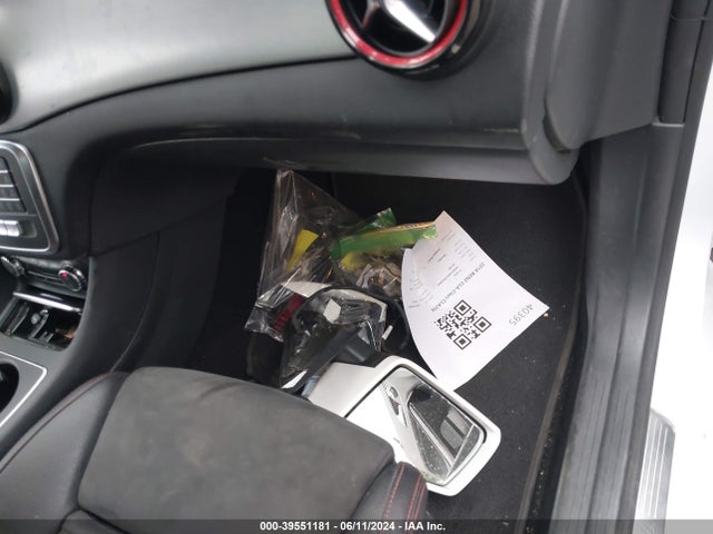 Mercedes-Benz CLA 250 2018 WDDSJ4EB3JN648806 Image 19