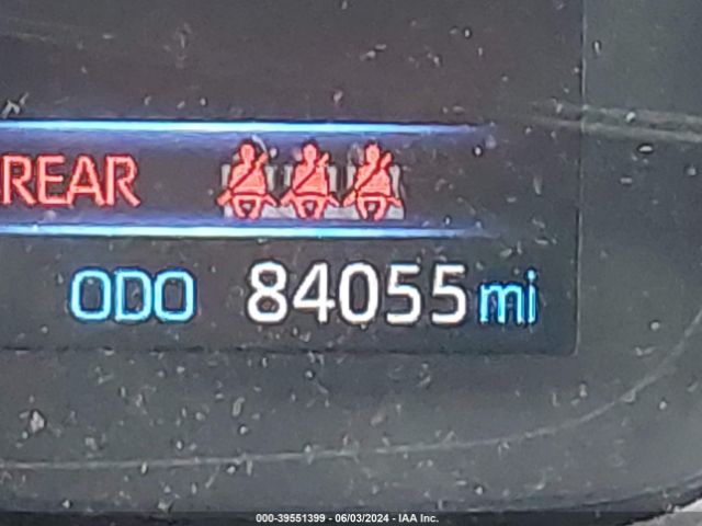 JTDEPMAE5MJ124977 Toyota COROLLA LE