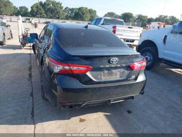 4T1B21HK9KU013772 Toyota Camry Hybrid Se