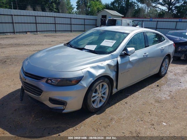 Chevrolet MALIBU LT 2018 1G1ZD5ST9JF140720 Image 2