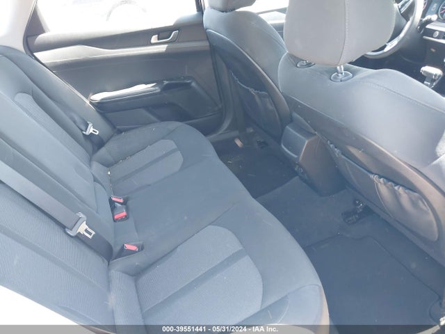 39551441 :رقم المزاد ، 5XXG14J22NG138440 vin ، 2022 Kia K5 Lxs مزاد بيع