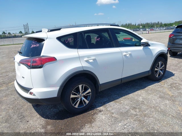 Toyota Rav4 Xle 2017 2T3WFREV3HW395803 Image 4