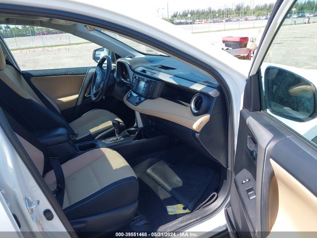 Toyota Rav4 Xle 2017 2T3WFREV3HW395803 Image 5