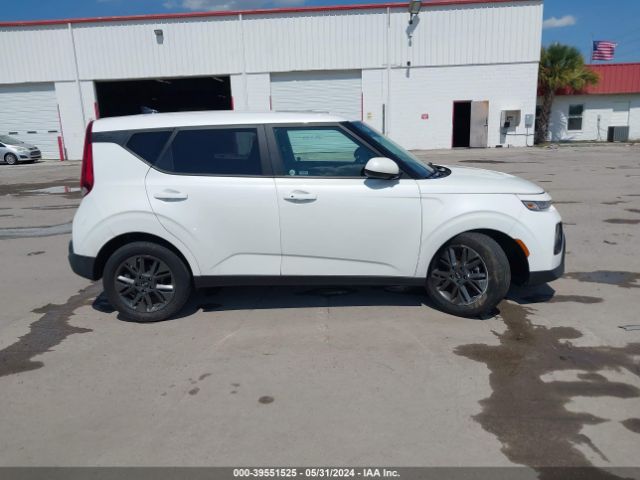 KNDJ33AU0M7784272 KIA SOUL EX