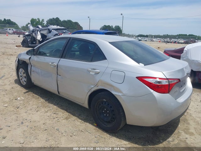 Toyota COROLLA LE 2015 5YFBURHE8FP248058 Image 3