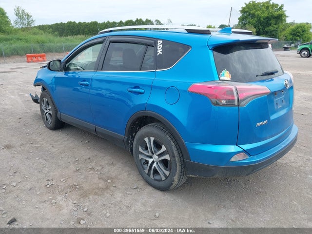 Toyota RAV4 LE 2016 JTMBFREV4GD180179 Image 3