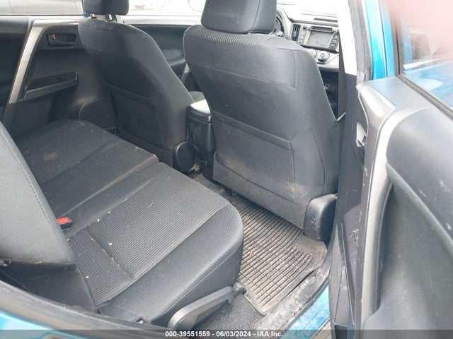 Toyota RAV4 LE 2016 JTMBFREV4GD180179 Image 8