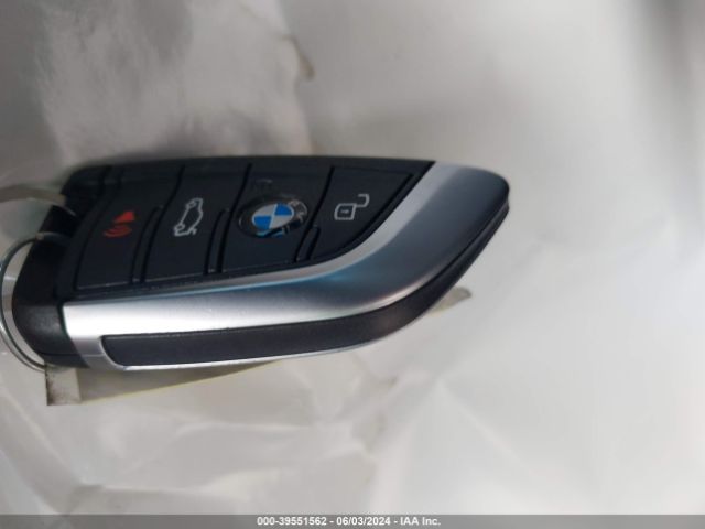 3MW69FF00P8D41602 BMW 330I