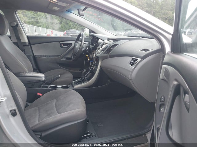 Hyundai ELANTRA SE 2014 5NPDH4AE9EH521076 Image 5
