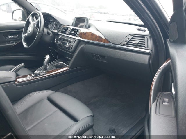 BMW 320i 2015 WBA3B1C51FK139357 Image 5