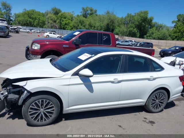 3VWC57BUXMM000496 Volkswagen Jetta 1.4t R-line/1.4t S/1.4t Se