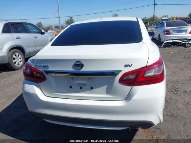 1N4AL3AP9JC174745 Nissan Altima 2.5 Sv