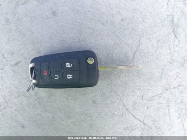 2GNALCEK1G6105887 Chevrolet EQUINOX LT
