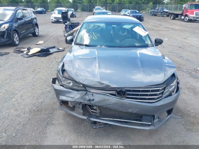 1VWAS7A35GC048874 Volkswagen Passat 1.8t S