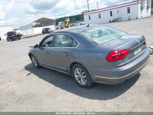 1VWAS7A35GC048874 Volkswagen Passat 1.8t S