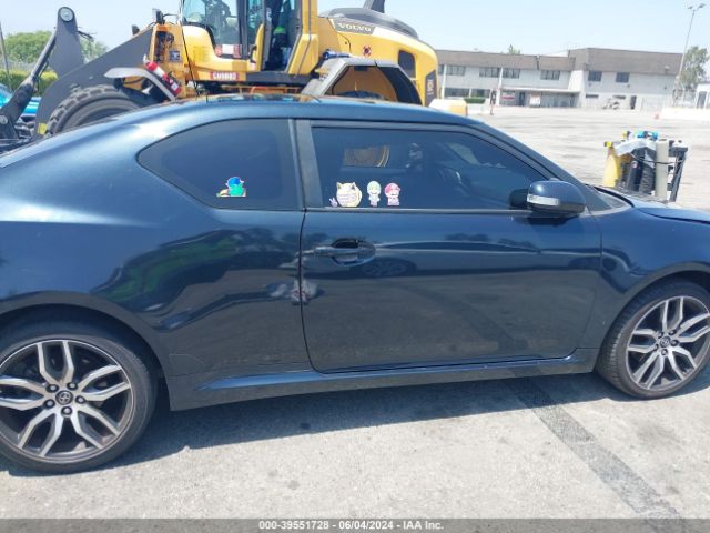 JTKJF5C78GJ016534 Scion TC