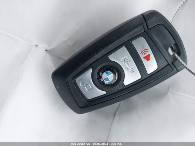 WBA8E5G55JNU47864 BMW 320i Xdrive