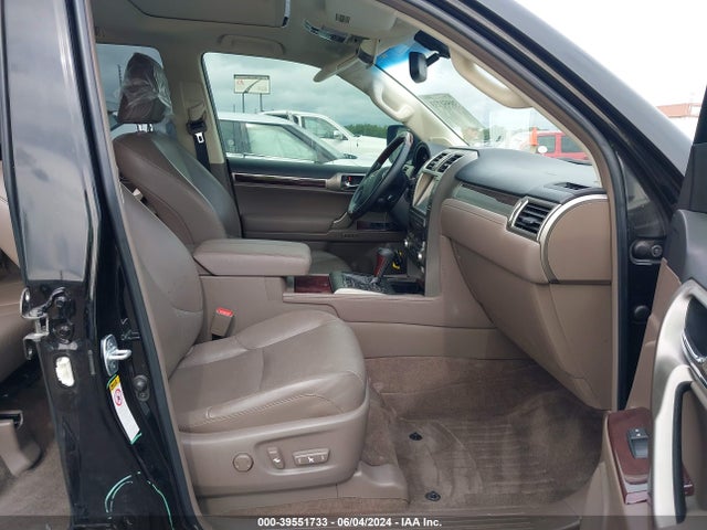 JTJJM7FXXF5102341 Lexus 460 Luxury