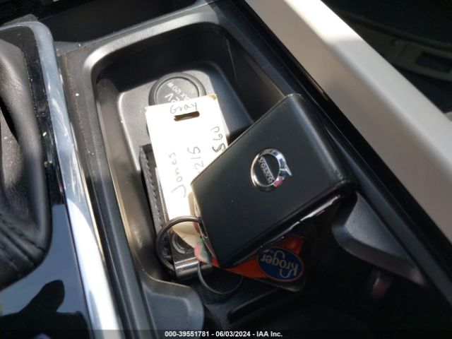 7JRA22TKXLG063952 Volvo S60 T6 Momentum