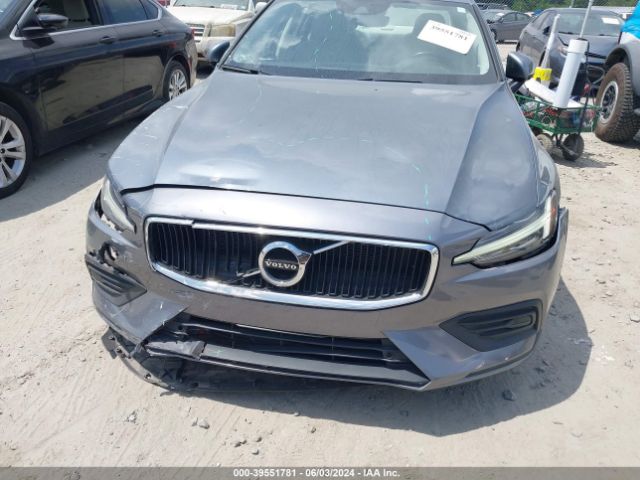 7JRA22TKXLG063952 Volvo S60 T6 Momentum