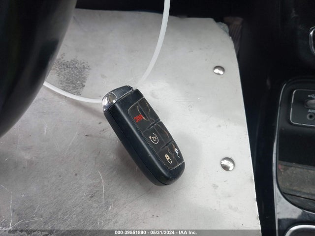 3C4NJCCB5LT150596 Jeep Compass Limited Fwd