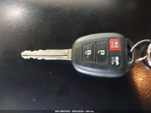 Toyota CAMRY SE 2016 4T1BF1FK7GU185300 Image 11