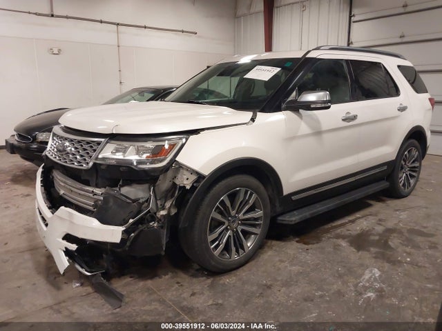 Ford Explorer Platinum 2016 1FM5K8HT5GGC66186 Image 2