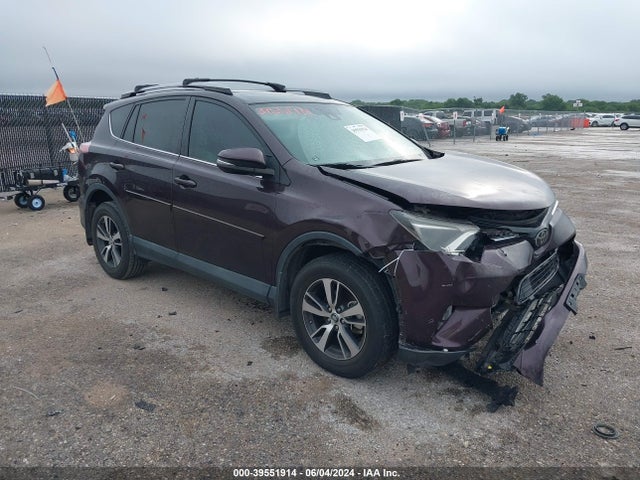 Toyota Rav4 Xle 2017 2T3WFREV4HW356718 Image 1