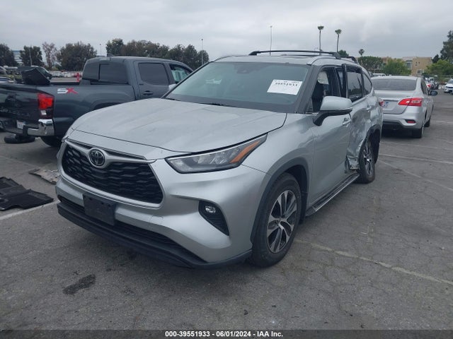 Toyota Highlander Xle 2020 5TDGZRBH7LS046812 Image 2