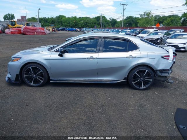 4T1B61HK5JU520672 Toyota CAMRY XSE