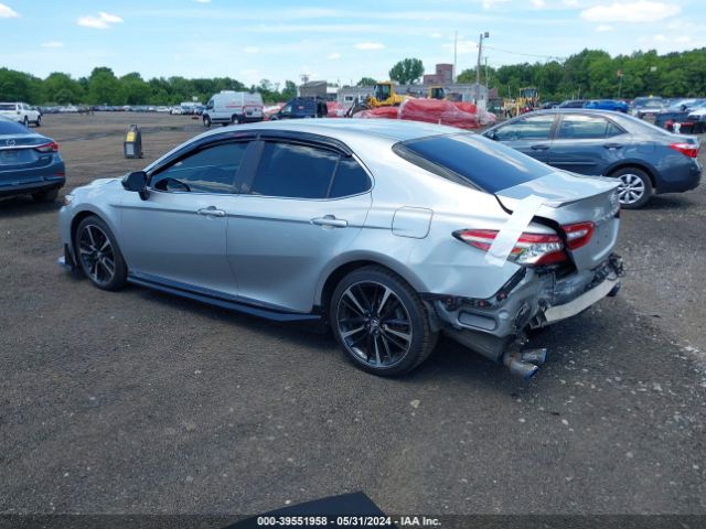 4T1B61HK5JU520672 Toyota CAMRY XSE