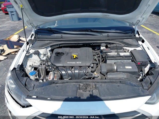 Hyundai ELANTRA SE 2017 5NPD84LF1HH058571 Image 10