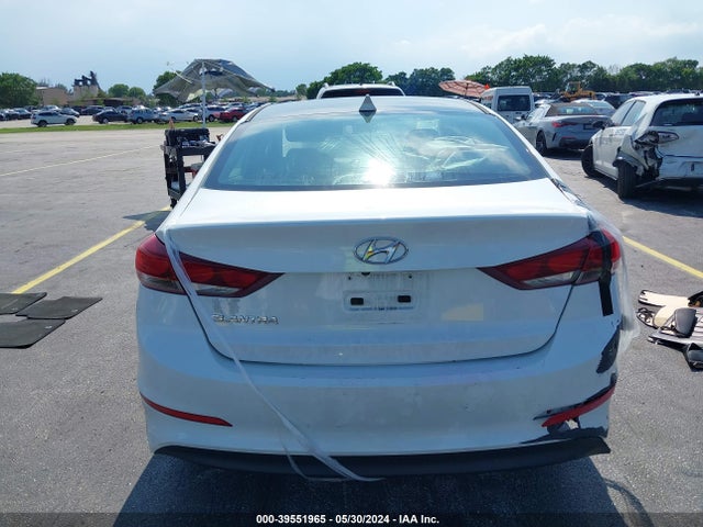 Hyundai ELANTRA SE 2017 5NPD84LF1HH058571 Image 16