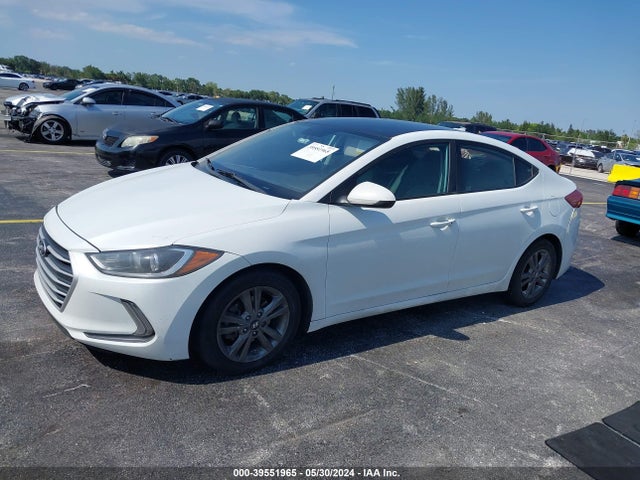 Hyundai ELANTRA SE 2017 5NPD84LF1HH058571 Image 2