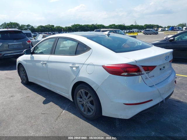 Hyundai ELANTRA SE 2017 5NPD84LF1HH058571 Image 3