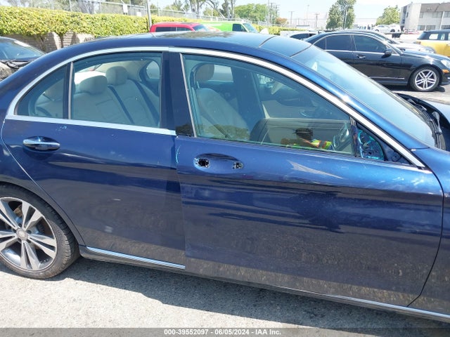 55SWF4KB8FU037076 Mercedes-Benz C 300 4matic/luxury 4matic/sport 4matic