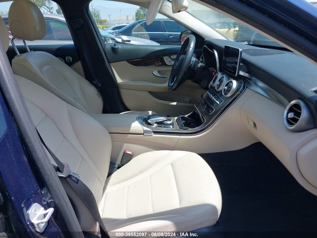 55SWF4KB8FU037076 Mercedes-Benz C 300 4matic/luxury 4matic/sport 4matic