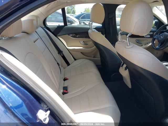 55SWF4KB8FU037076 Mercedes-Benz C 300 4matic/luxury 4matic/sport 4matic
