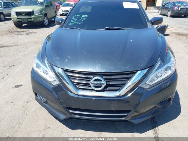 Nissan Altima 2.5 S 2018 1N4AL3APXJC162023 Image 13