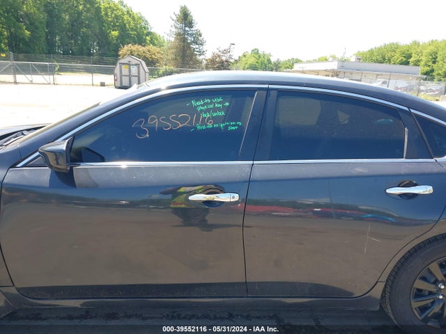 Nissan Altima 2.5 S 2018 1N4AL3APXJC162023 Image 15